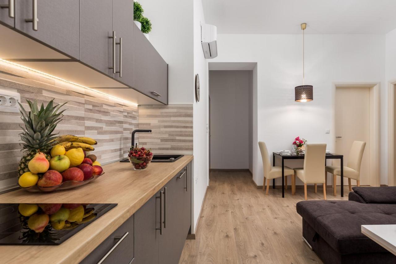 Quiet Center Apartments Rijeka Exterior photo